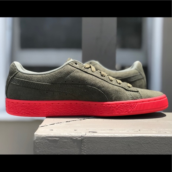 Puma Court Classic Dragon Sneaker - Picture 2 of 5